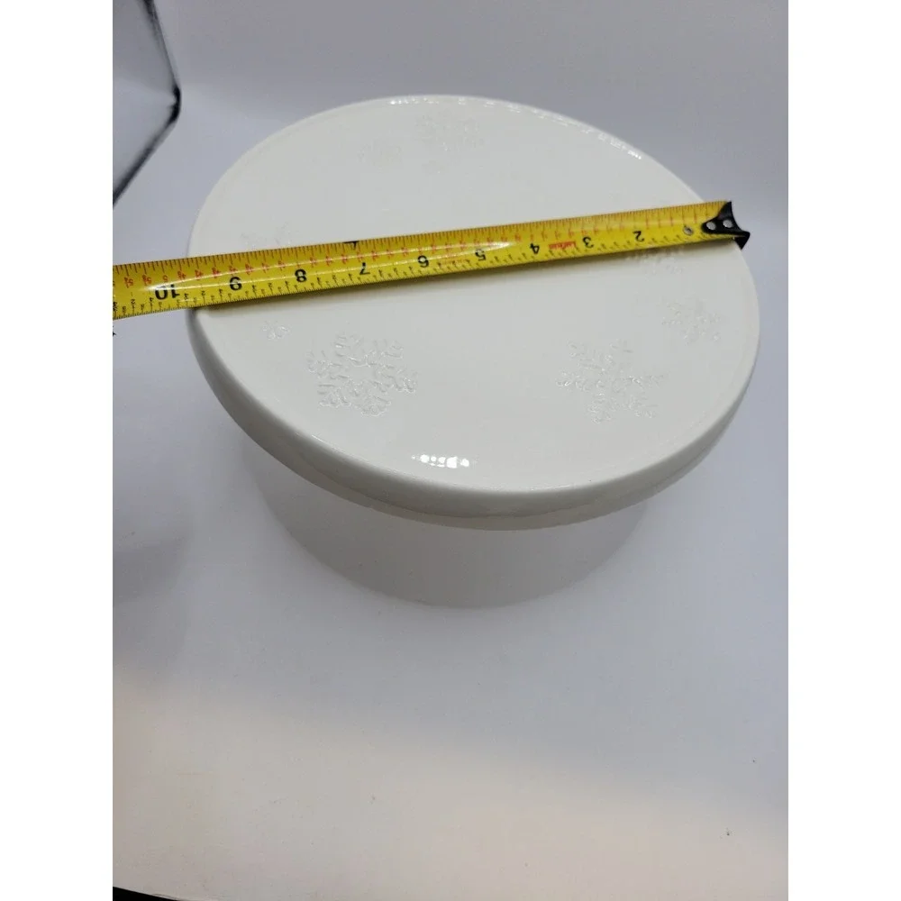 Hallmark item description